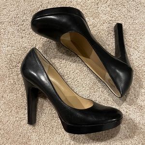 Michael Kors Leather Pump - thicker heel